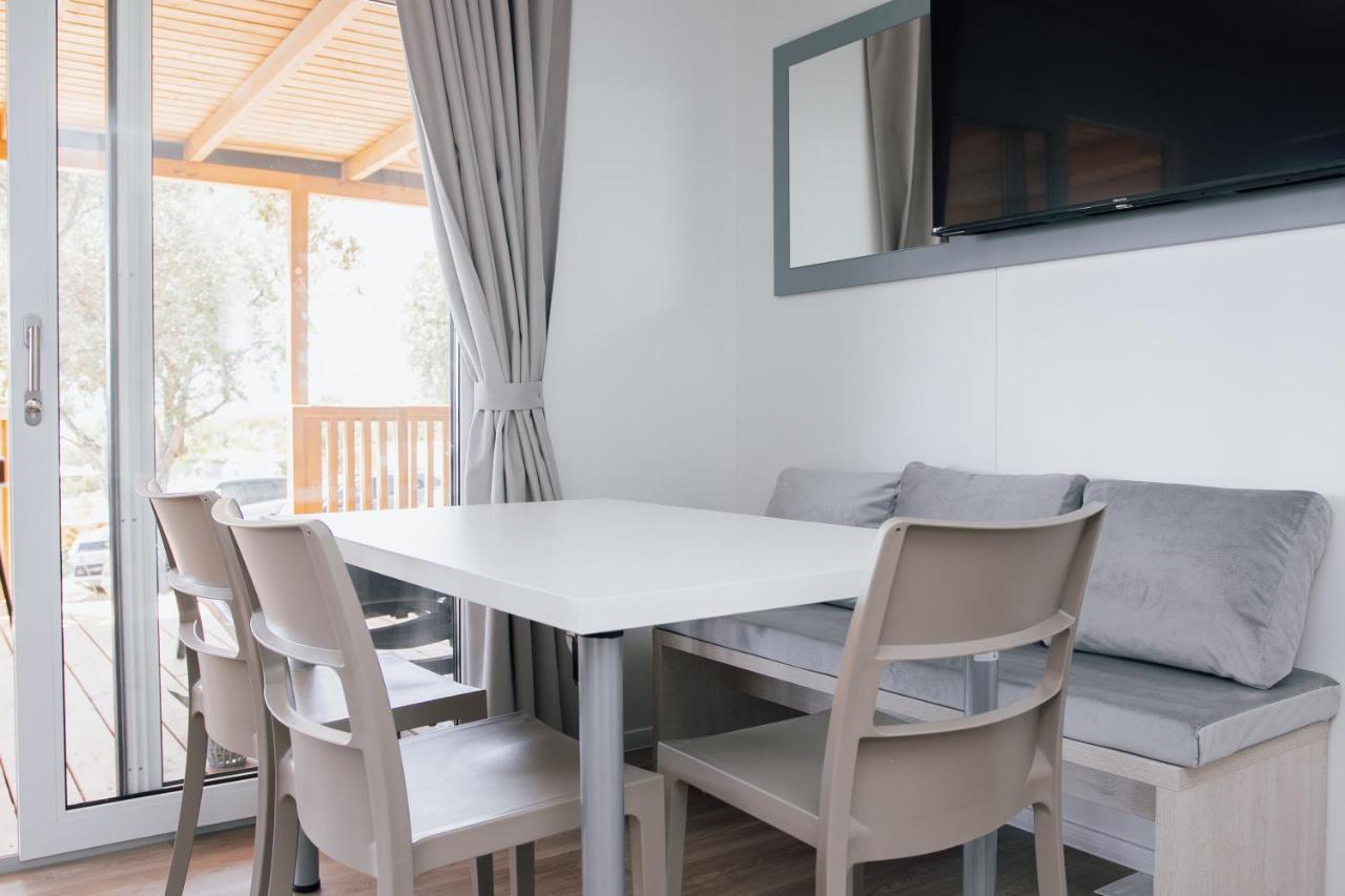 Mobile Homes Selce - Lighthouse ภายนอก รูปภาพ