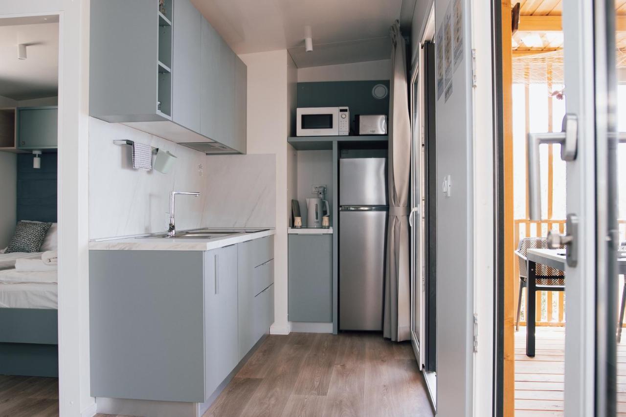 Mobile Homes Selce - Lighthouse ภายนอก รูปภาพ