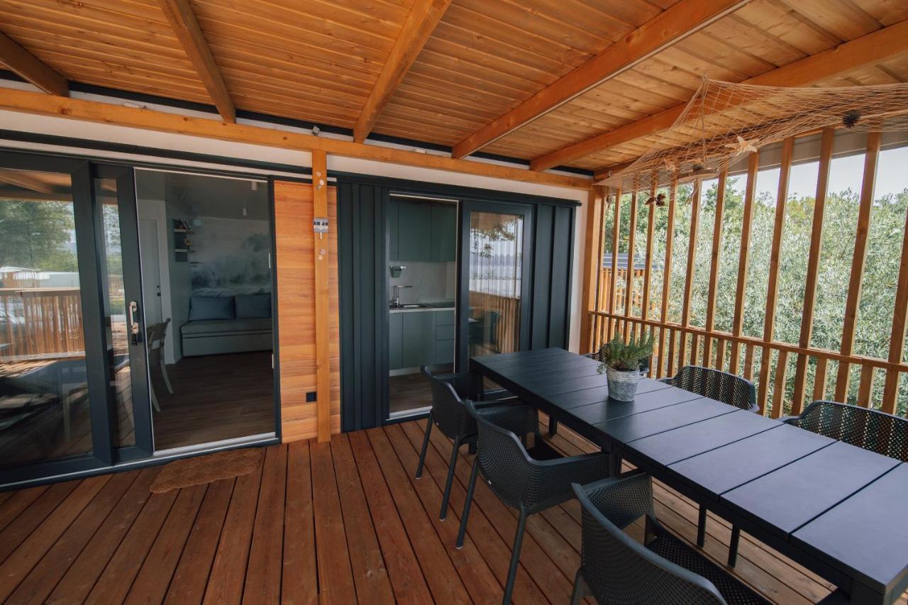 Mobile Homes Selce - Lighthouse ภายนอก รูปภาพ