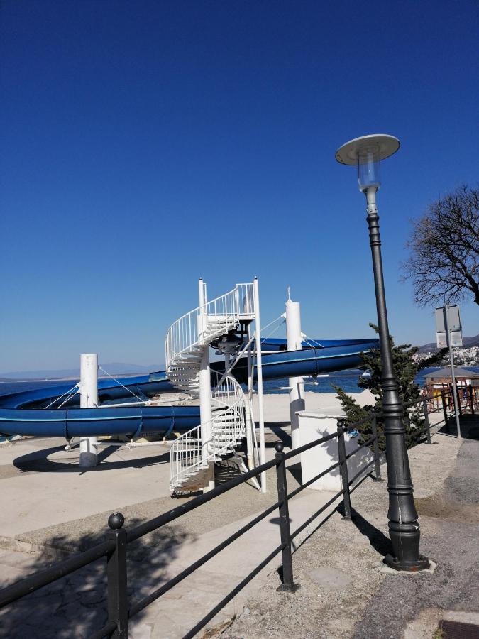 Mobile Homes Selce - Lighthouse ภายนอก รูปภาพ