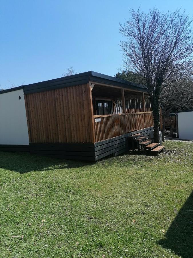 Mobile Homes Selce - Lighthouse ภายนอก รูปภาพ